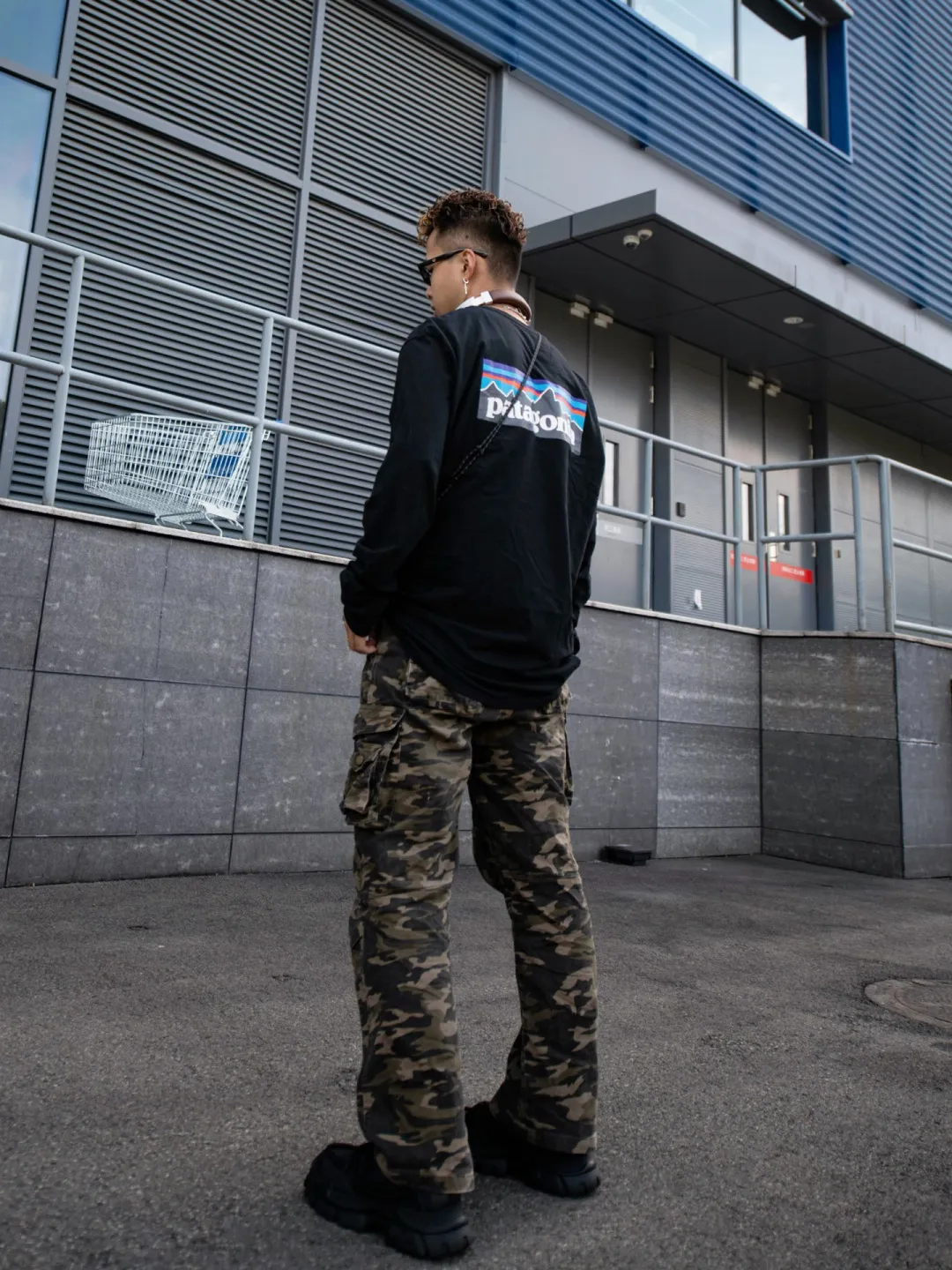 3389 P75 PATAGONIA REI ， ， 。 ：Black White Navy Blue Gray P 21Classic ： : ： Size ： S（ 52.5 70 64 43） M（ 55 72 65 45） L（ 57.5 74 66 47） XL（ 60 76 67 49） 170cm 80-130 S 170-175cm 130-150 M 175-180cm 150-170 L 180-185cm 170-190 XL